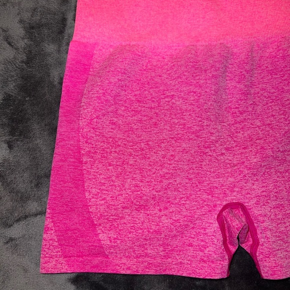 Victoria’s Secret PINK Seamless Workout Shortie Size Large - Picture 5 of 9